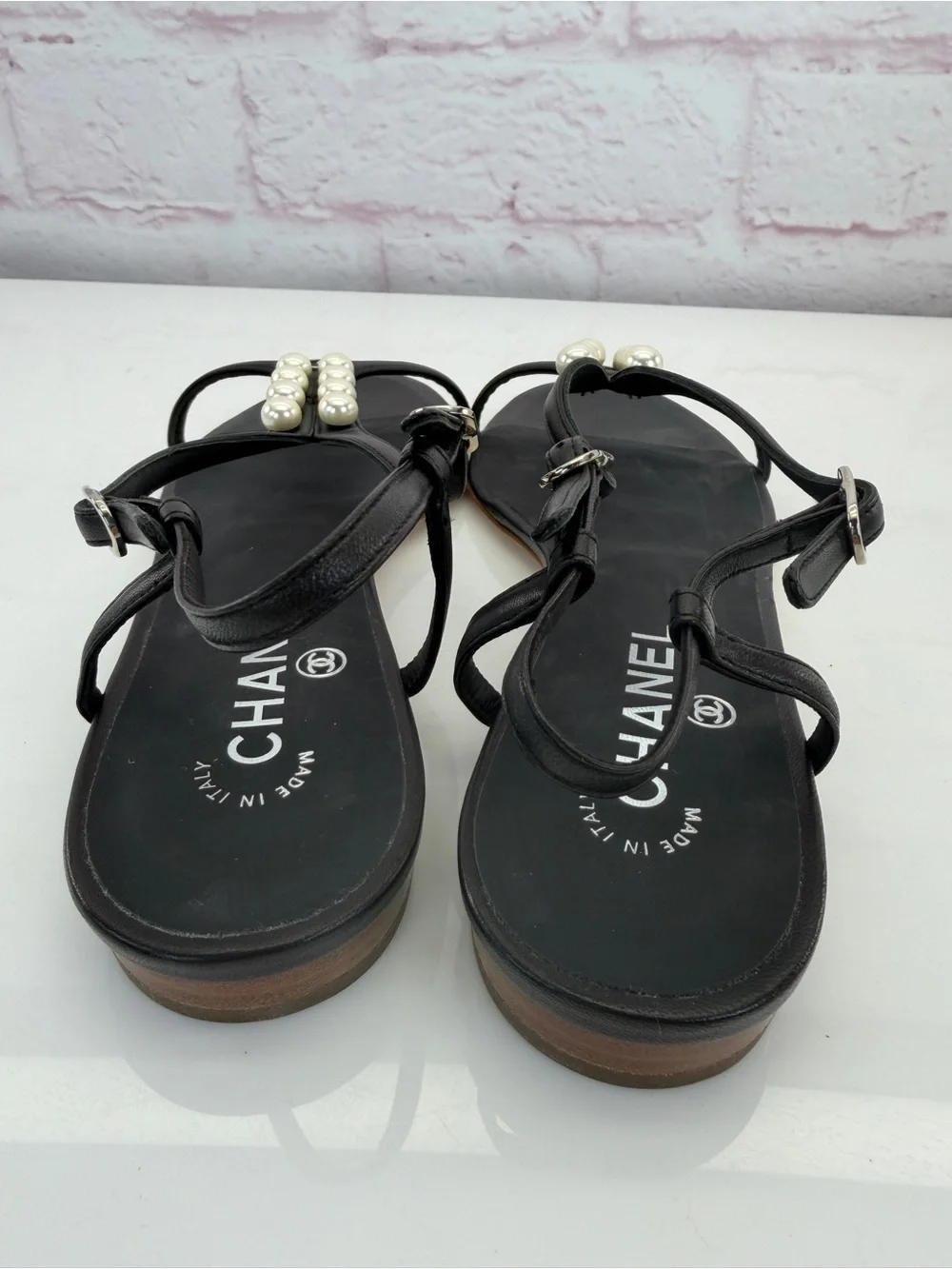 CHANEL Black Leather Pearl-Embellished T-Strap Sandals 38.5